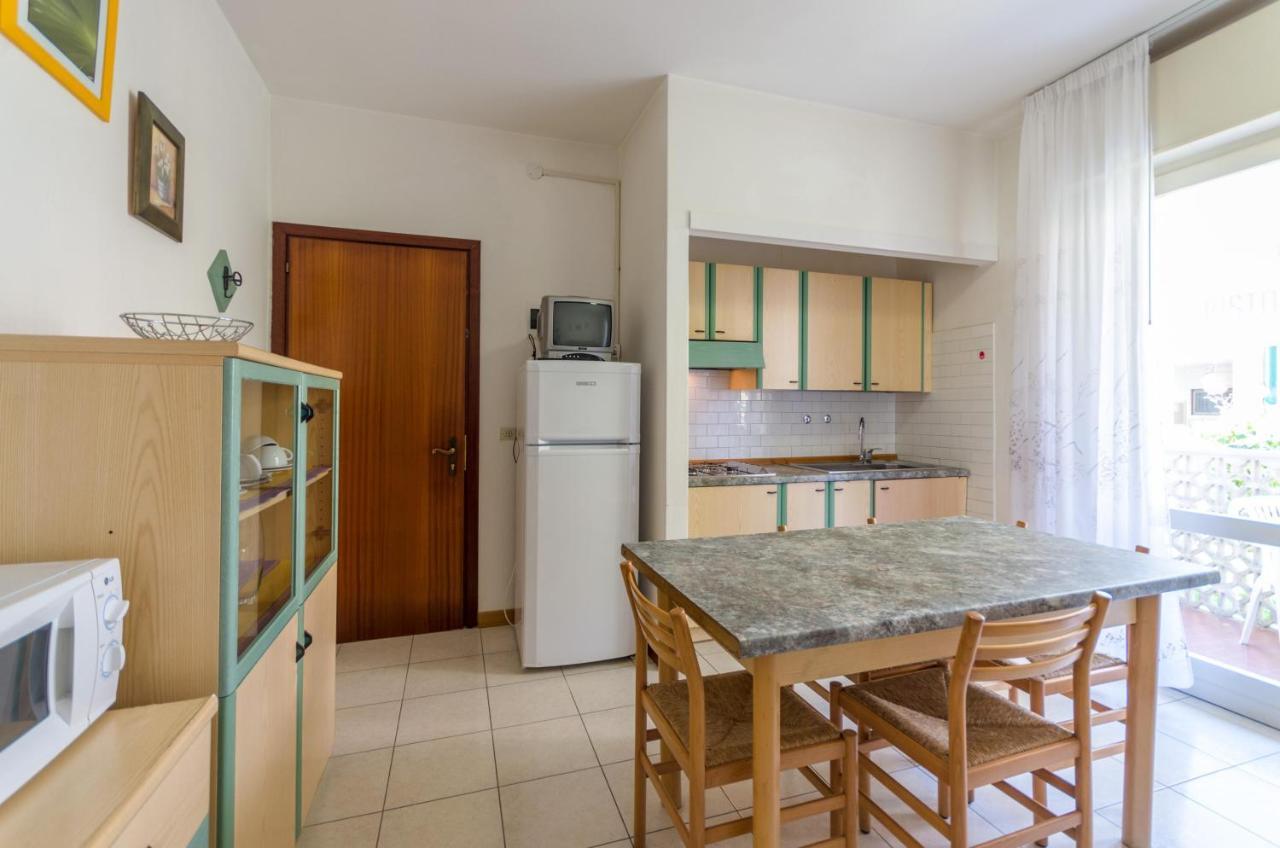 Villa Clara Bibione Exterior foto
